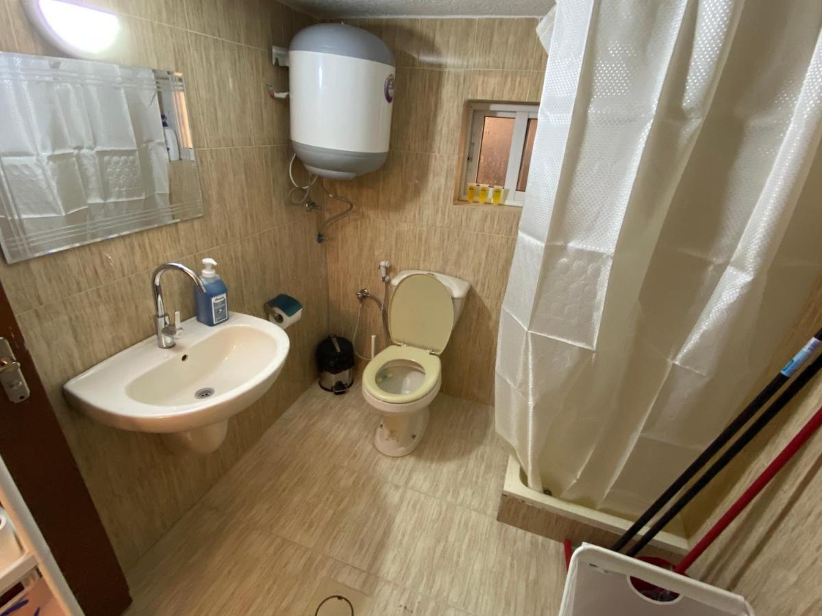 Horses House Apartment Karak Exterior photo