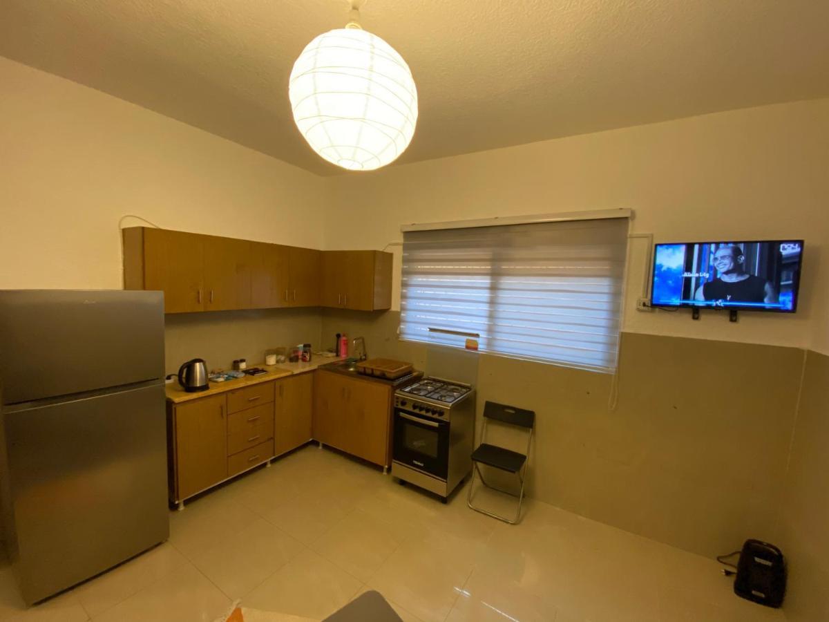Horses House Apartment Karak Exterior photo